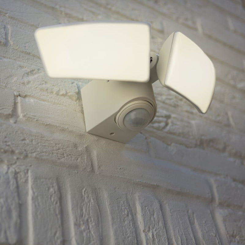 Artica White Security Floodlight with PIR Motion Sensor